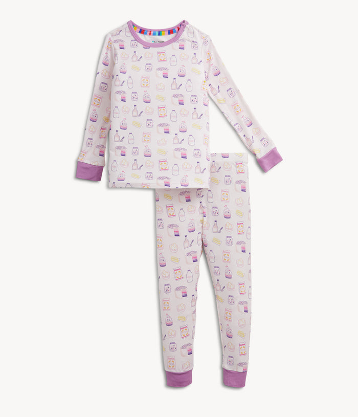 Wrap your little one in cozy comfort with the Bake Boss Modal Pajama Set by Magnetic Me. These bakery-themed pajamas, celebrating milk and cookies, spark joy and warmth on crisp fall evenings. Soft, breathable fabric ensures peaceful sleep and adorable style all night long!
