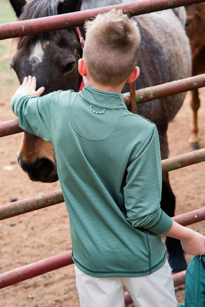 The Prodoh Pro Performance 1/4 Zip Pullover combines comfort and versatility for active boys. Crafted in a striking Camping Hedge Green Stripe, this pullover features a quarter-zip design for easy layering and temperature control. The performance fabric is designed to move with your child through outdoor adventures, playtime, and everyday wear.

Available in sizes 2T through 14, this sweatshirt transitions seamlessly from casual outings to more structured activities. The durable construction and timeless co