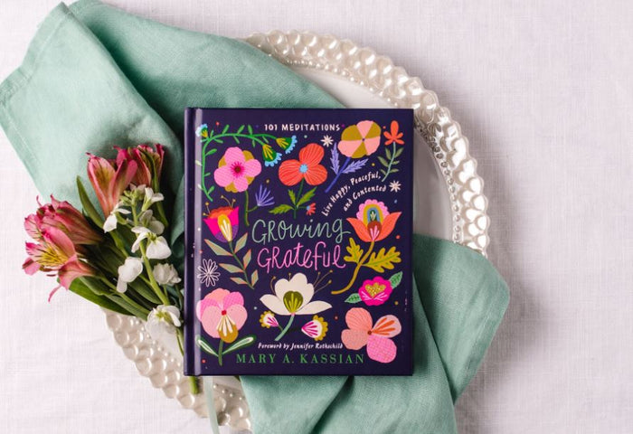 Growing Grateful: Live Happy, Peaceful, and Contented (A 101-Day Devotional)