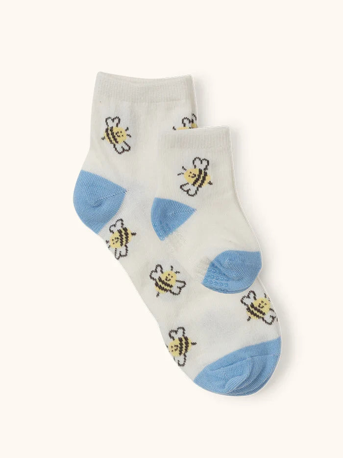 Mom and Baby can have cozy and coordinating feet with the Mama & Me Socks Set from JuJuBe × Studio Oh! Made of polyester and spandex for ultra-comfort, these cute and colorful matching socks are perfect for photos, lounging around the house, and making a “twinning” fashion statement on the go. The socks feature irresistible, on-trend designs that make a stylish addition to any mama-and-baby ensemble. The baby socks are for babies 3 to 12 months, and adult socks are one-size-fits-most.