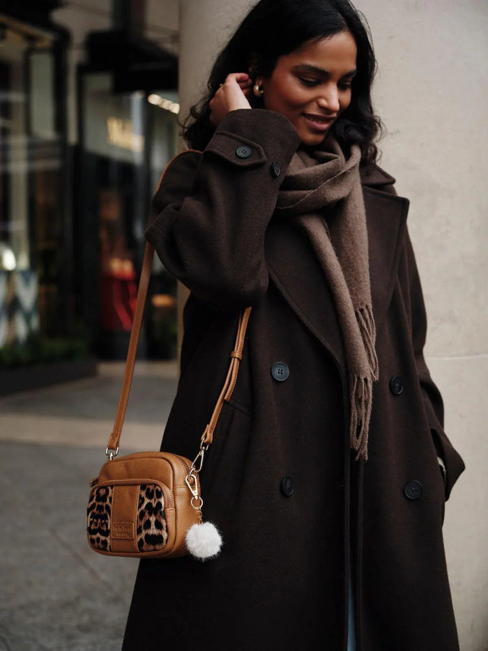 Original MINI Bag Leopard Print Maple & Accessories-Pom Pom London