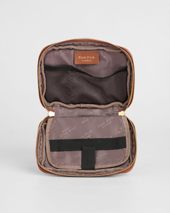 Tech Kit Chestnut-Pom Pom London